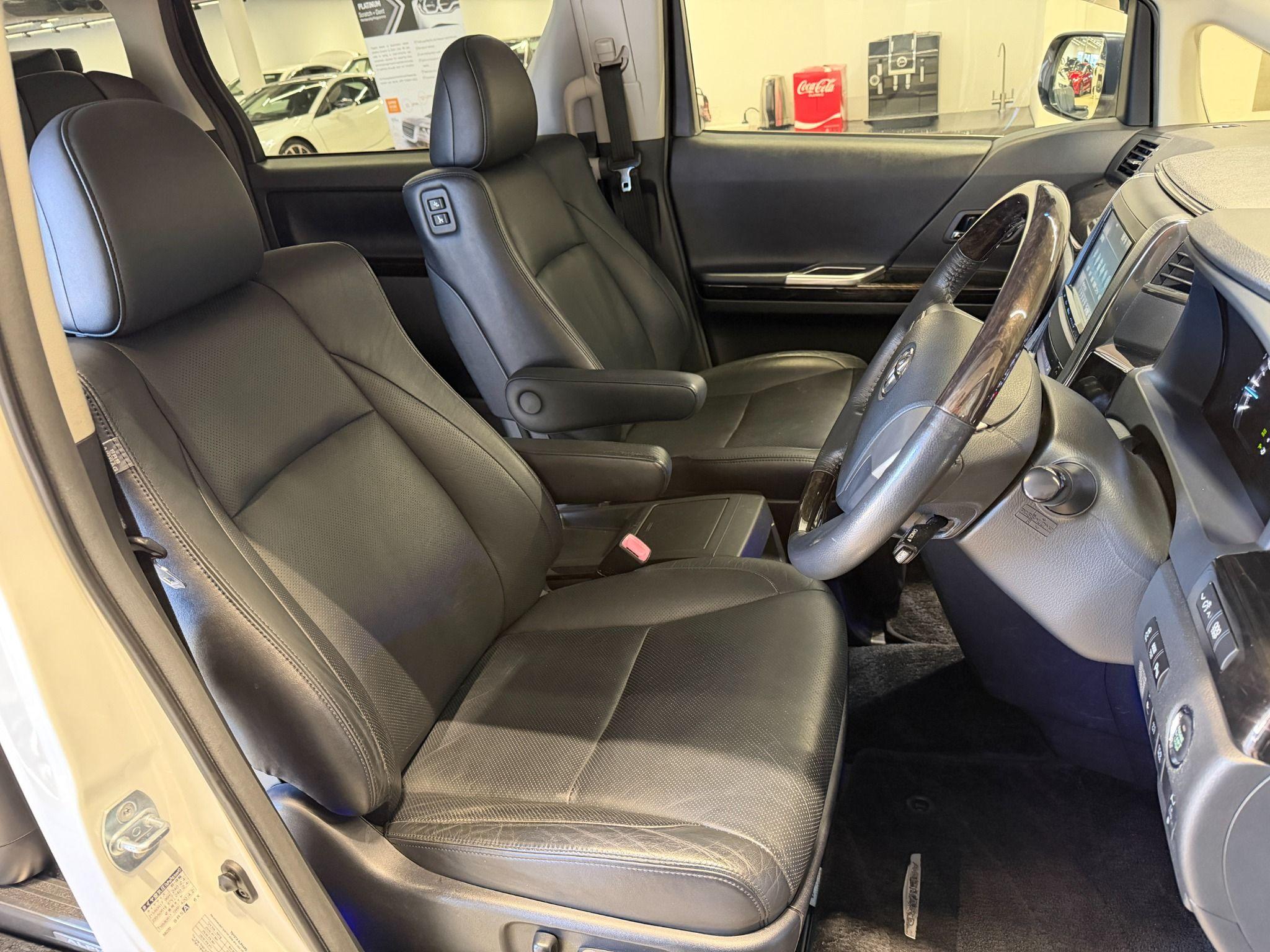 2012 TOYOTA ALPHARD V6 GGH20