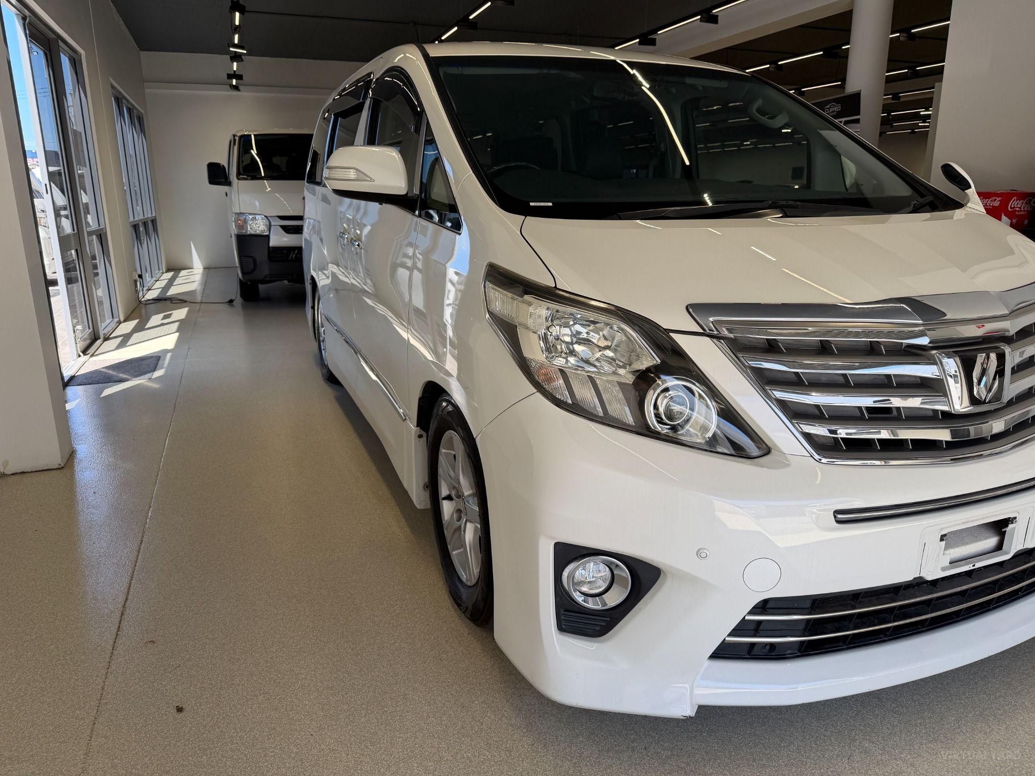 2012 TOYOTA ALPHARD V6 GGH20