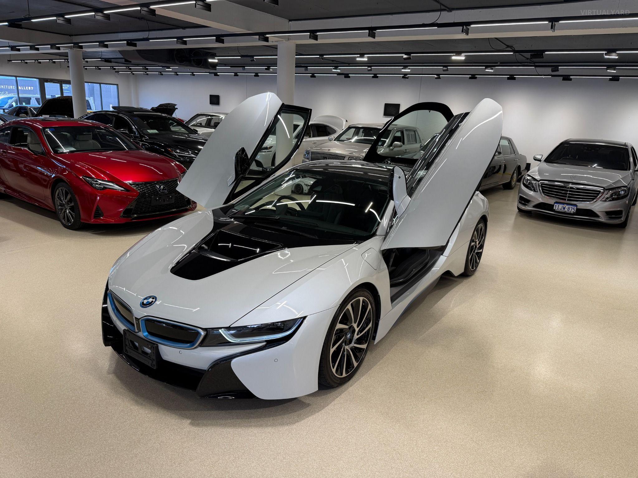 2015 BMW i8 TURBO PLUG IN HYBRID AWD