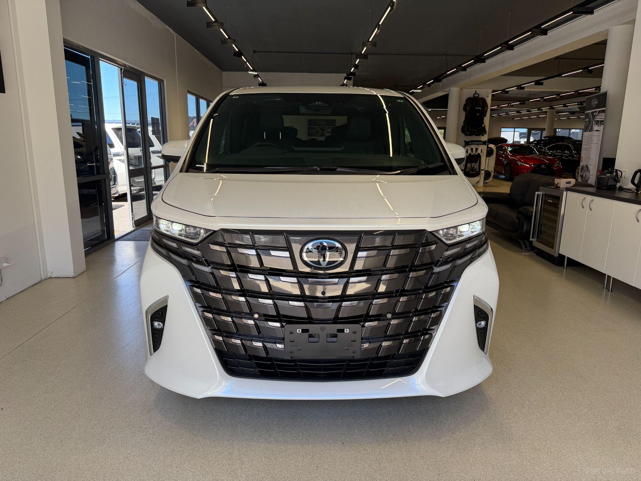 2024 TOYOTA ALPHARD Z AGH40