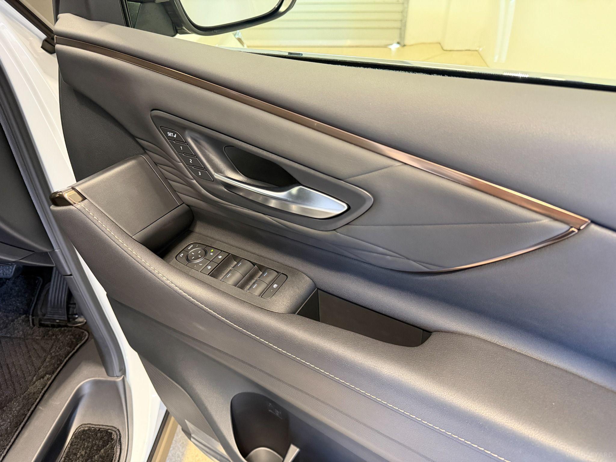 2024 TOYOTA ALPHARD Z HYBRID AAHH40