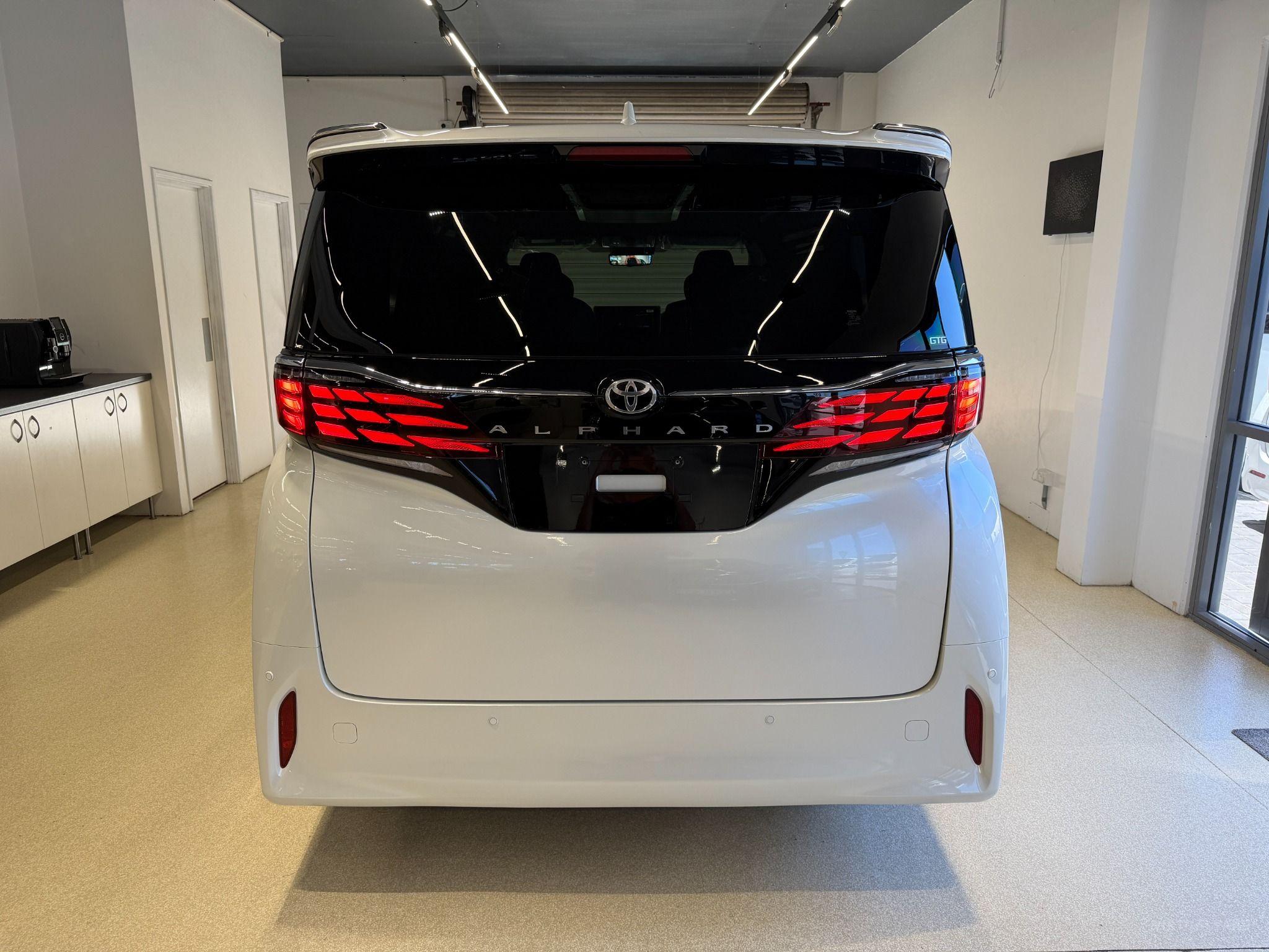 2024 TOYOTA ALPHARD Z HYBRID AAHH40