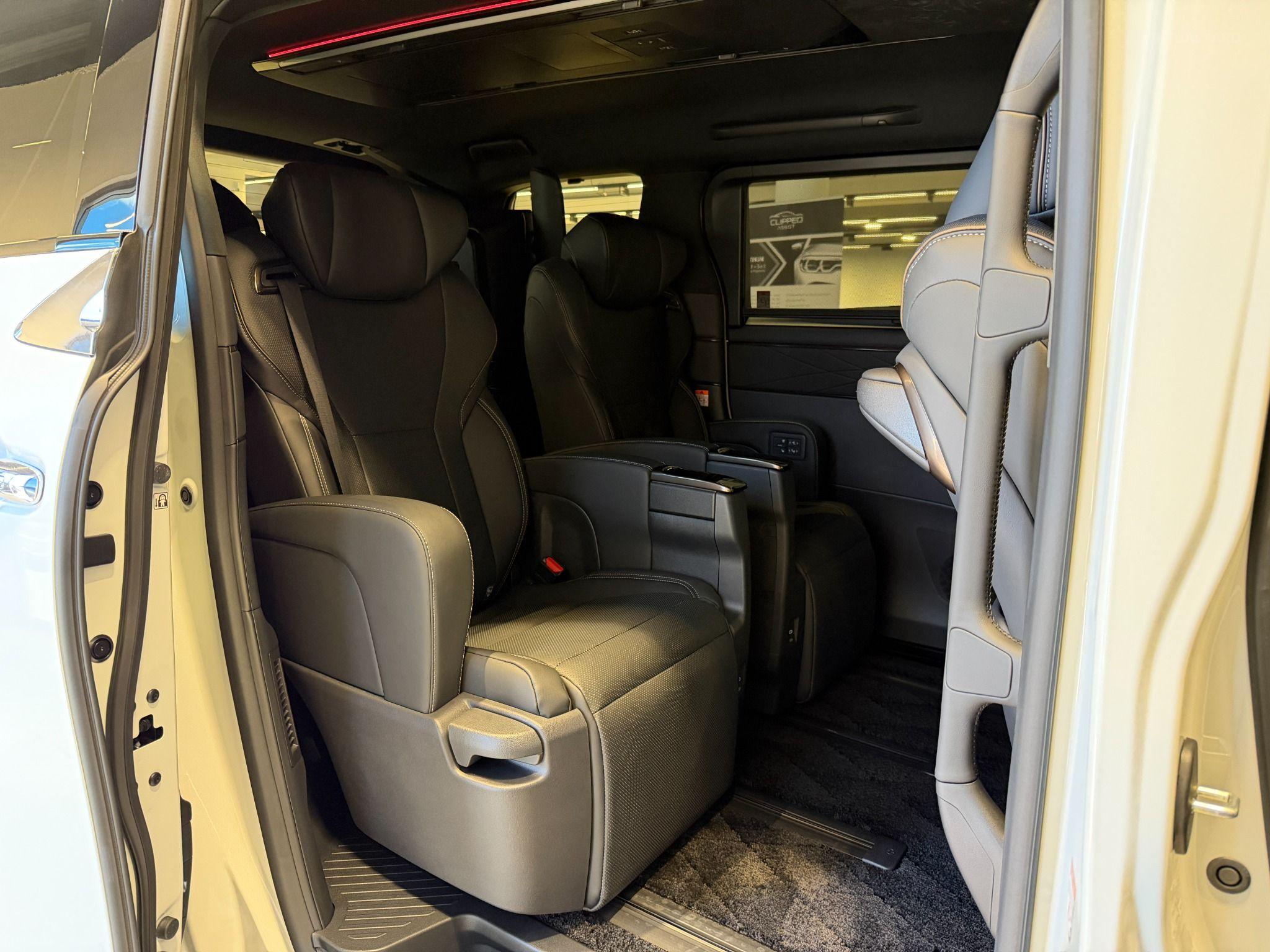 2024 TOYOTA ALPHARD Z HYBRID AAHH40