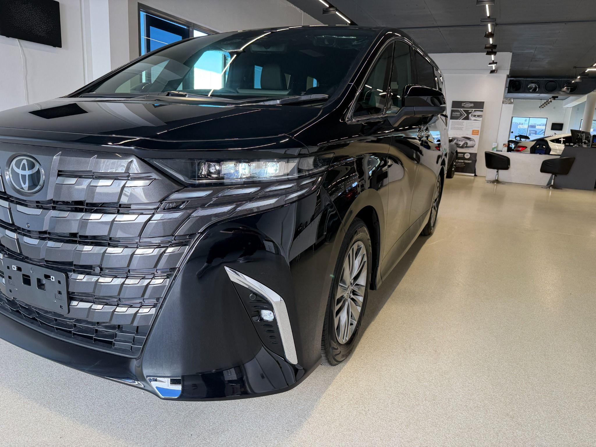 2024 TOYOTA ALPHARD Z AGH40