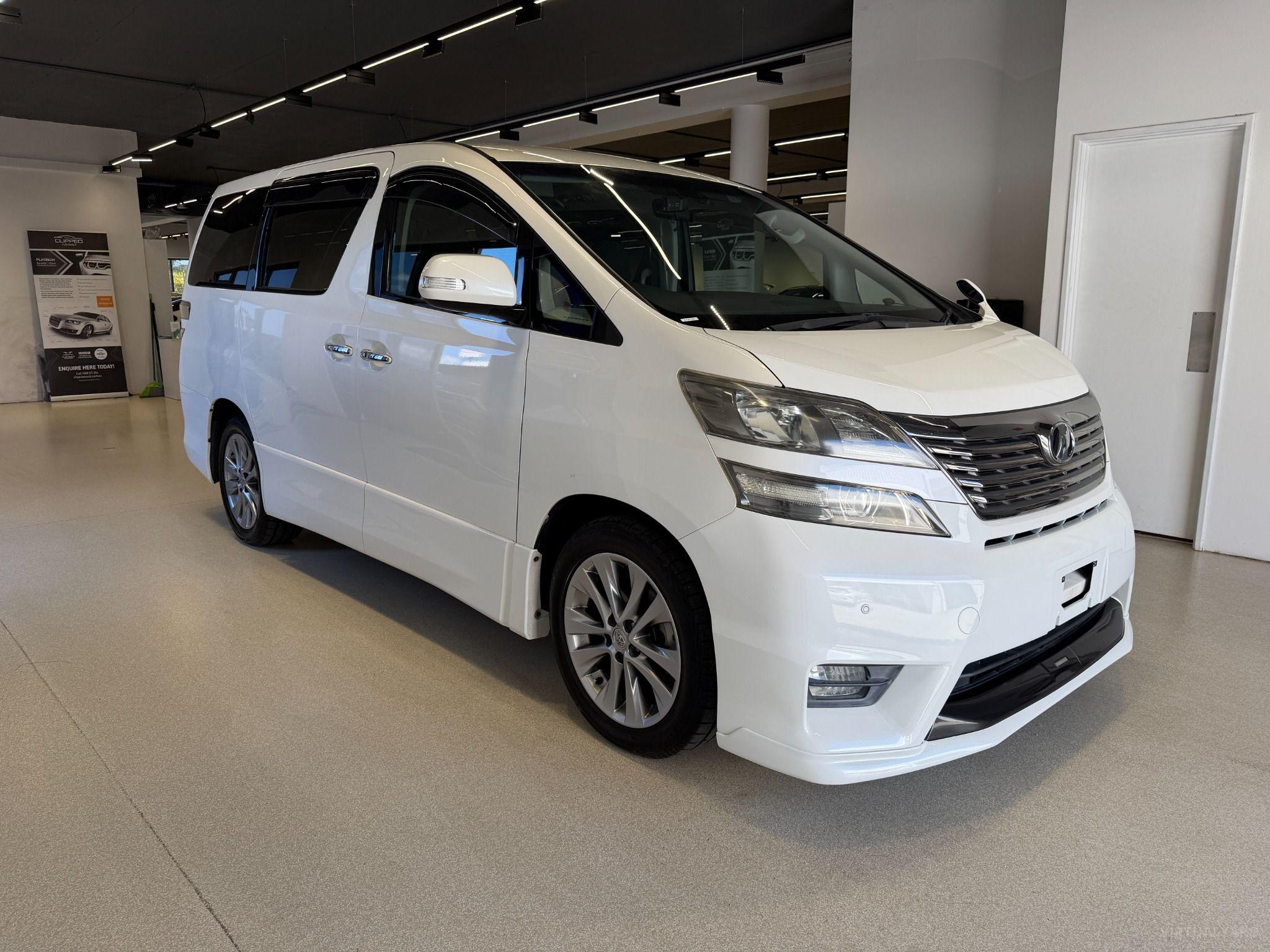2011 TOYOTA VELLFIRE GGH25 AWD