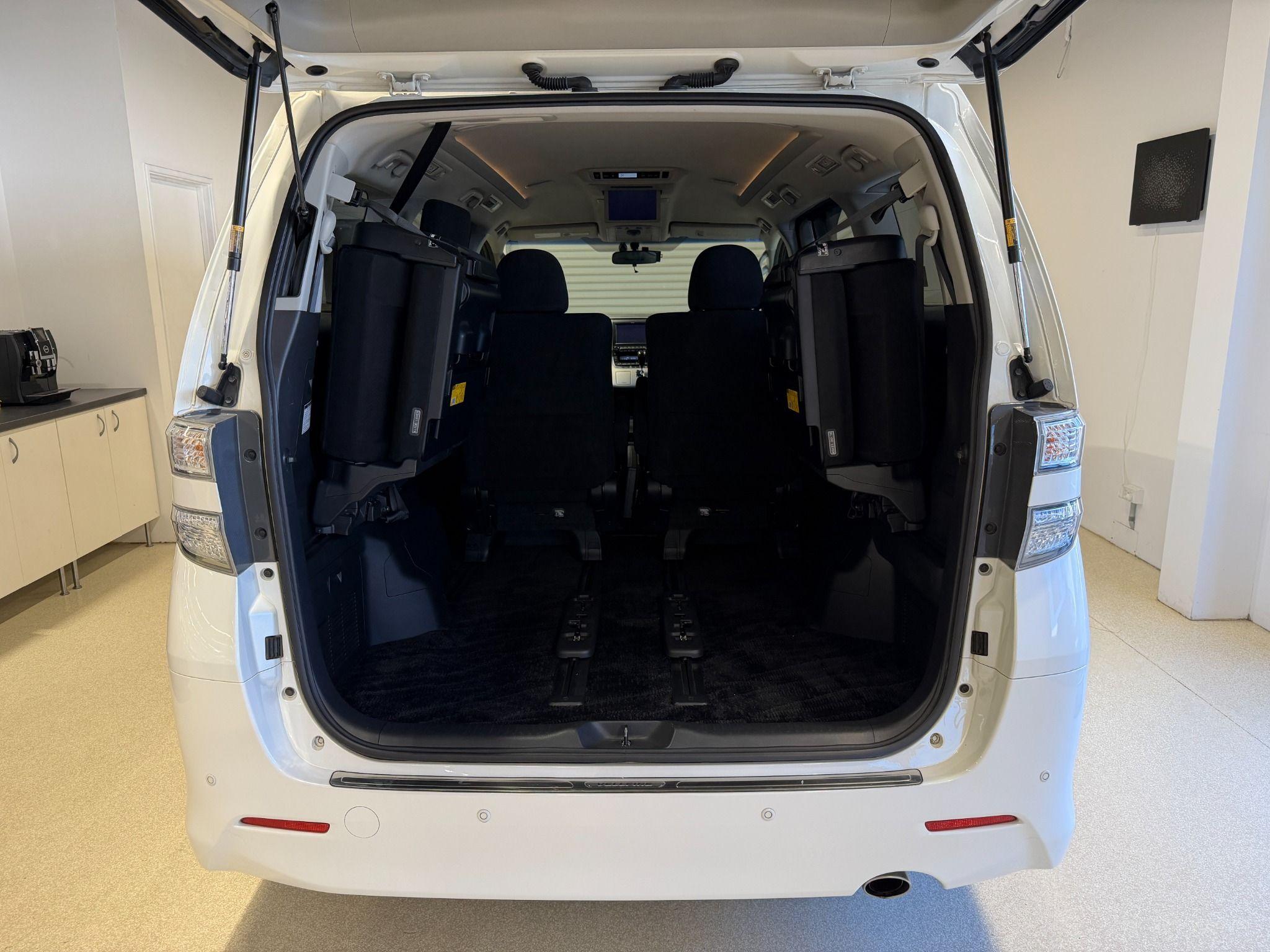 2011 TOYOTA VELLFIRE GGH25 AWD